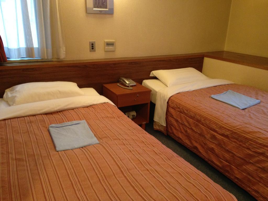 Tourist Hotel Tokyo Ruang foto