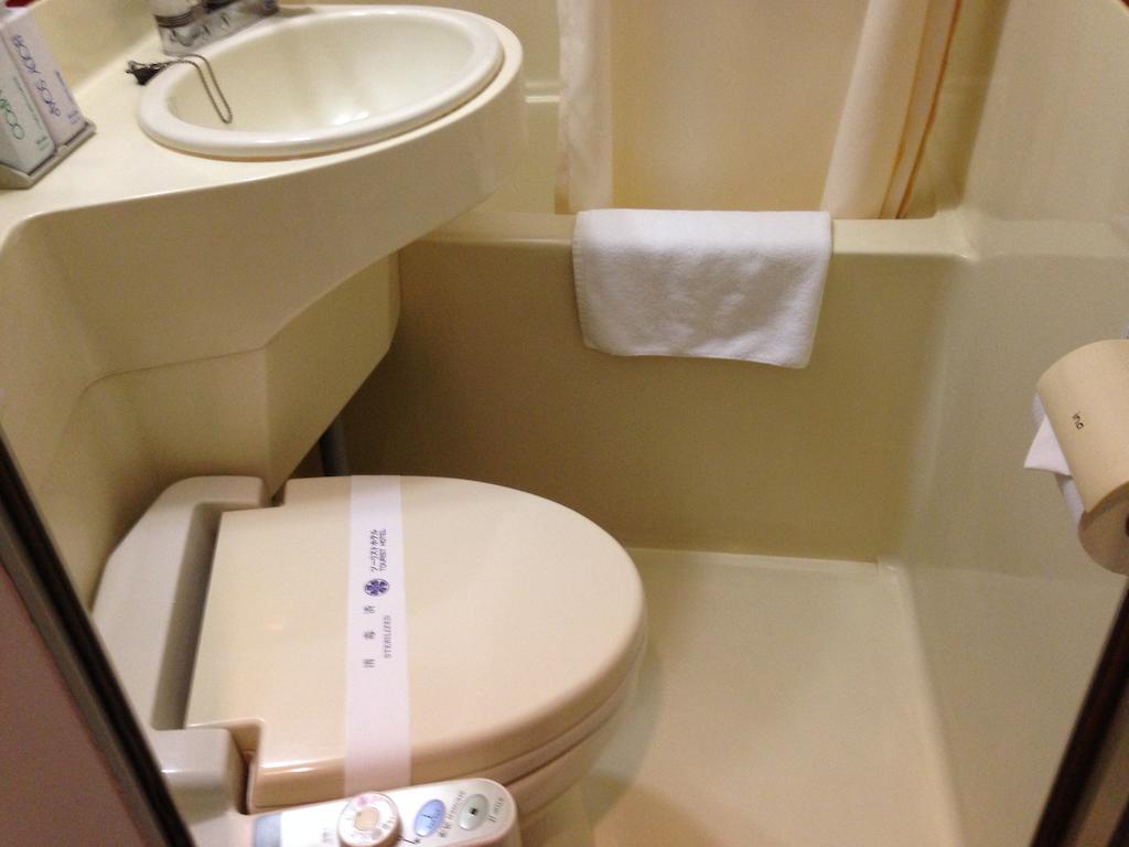 Tourist Hotel Tokyo Ruang foto